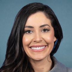 Anna Paulina Luna, official congressional portrait