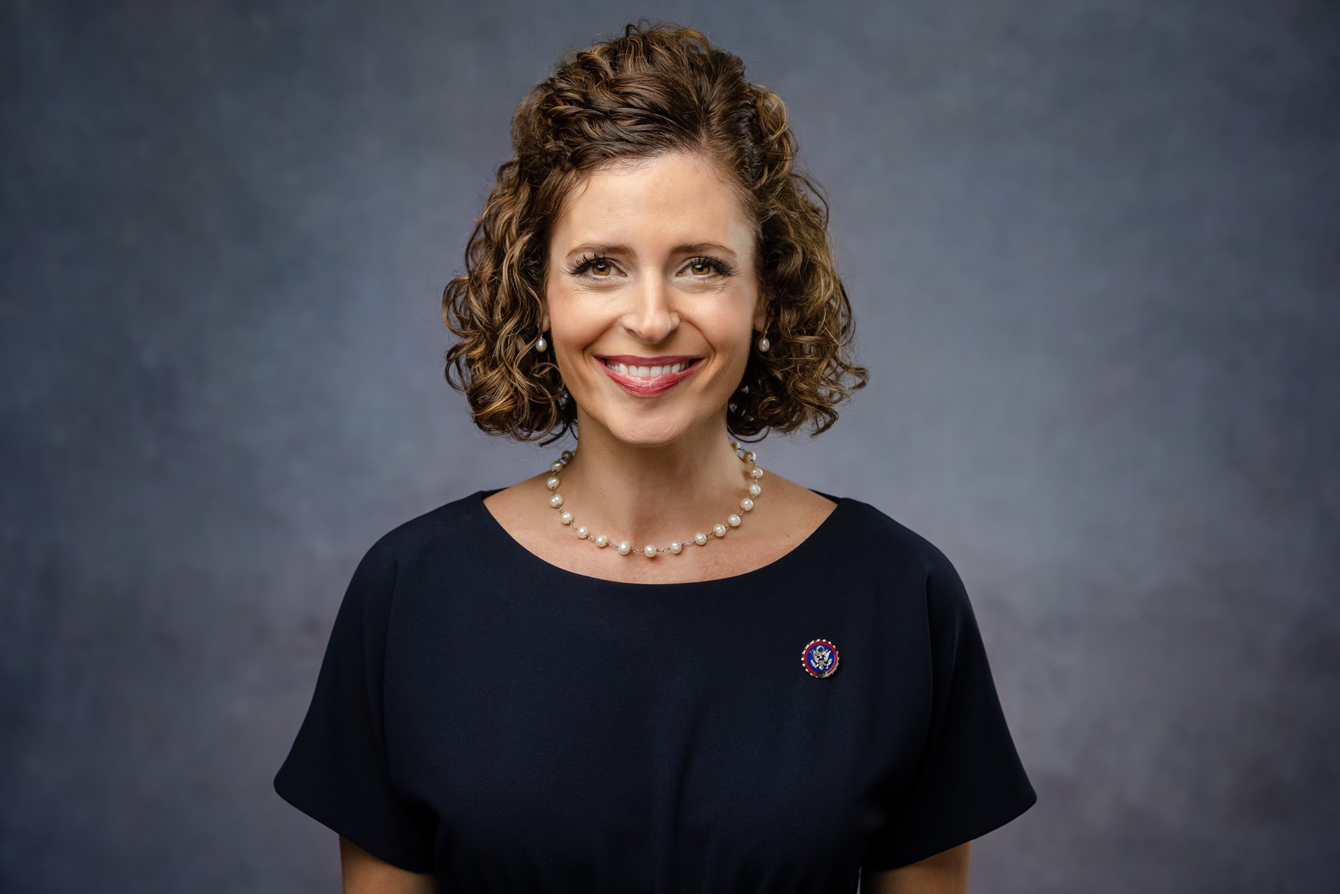 Julia Letlow, official congressional portrait
